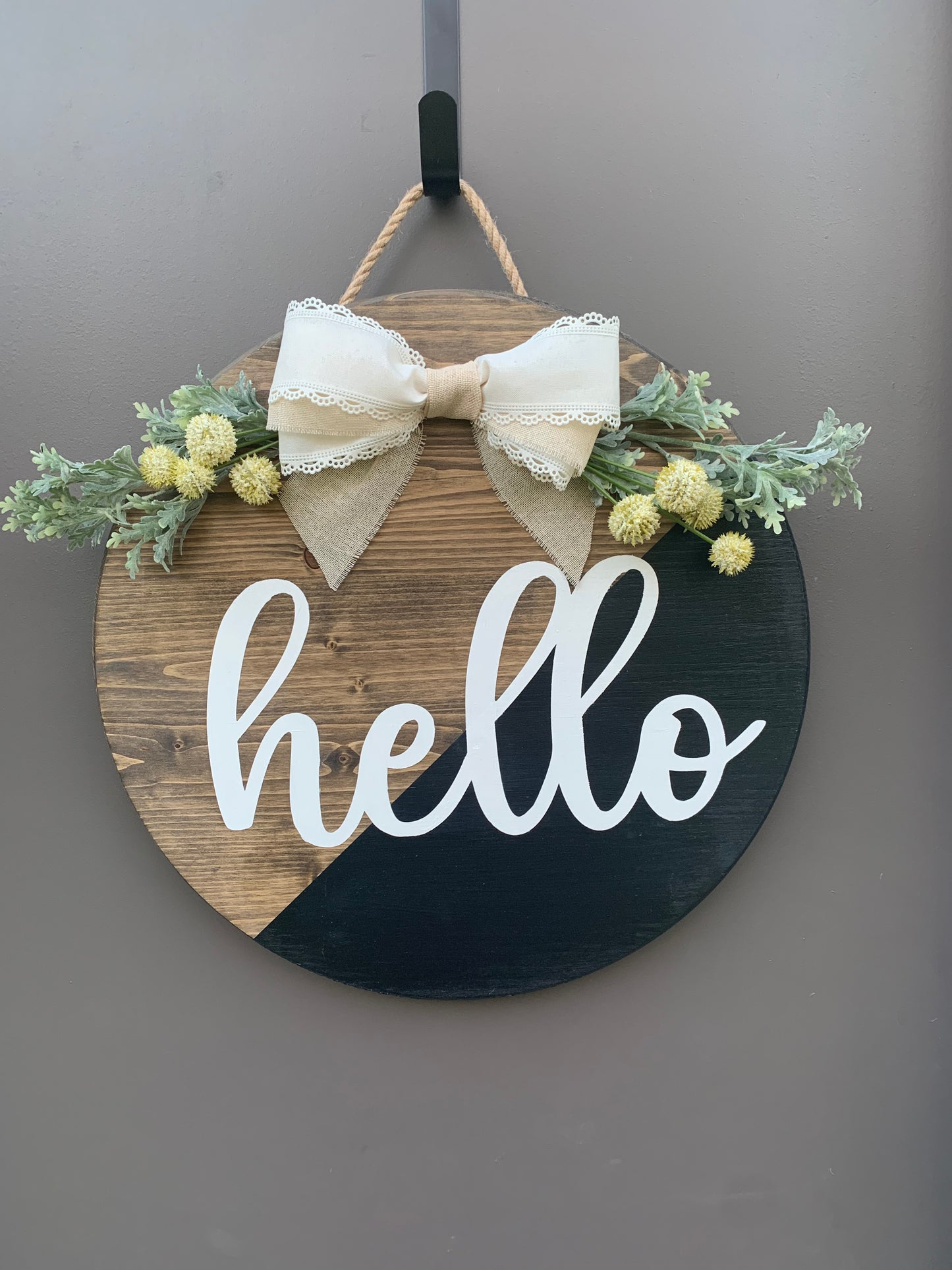 Hello 18” wood round sign