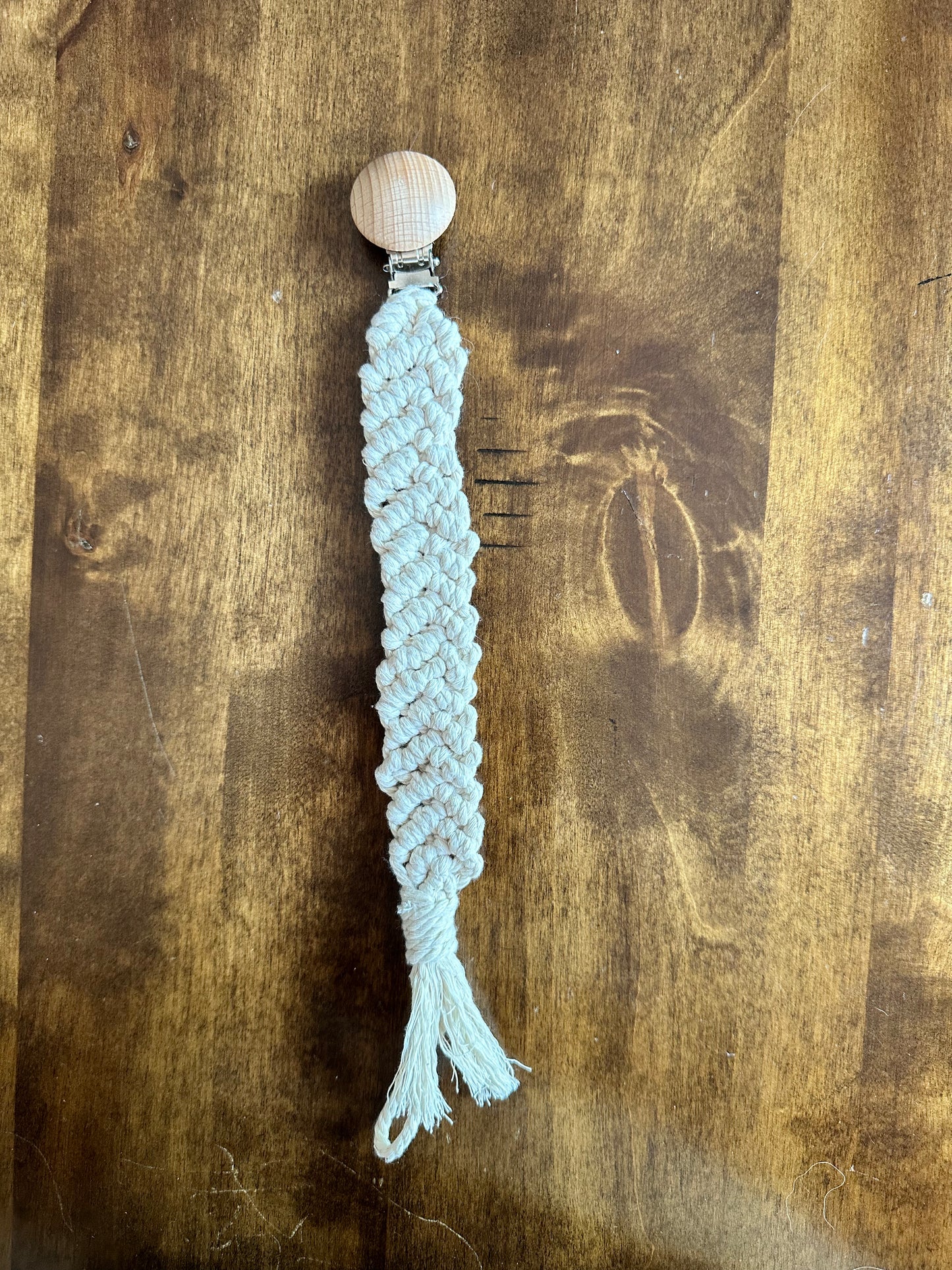 Fishtail Macrame Pacifier Clip