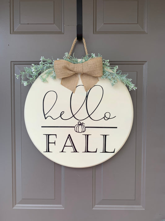 Hello Fall 18” Wood Round Sign